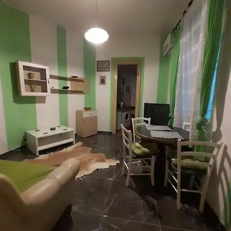 Apartman Forza *